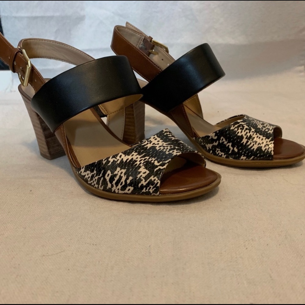 Naturalizer Animal Print Sandals - size 5.5